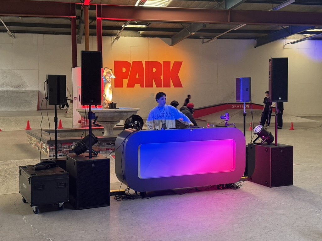 Skatehal tijdelijk ingericht als eventlocatie